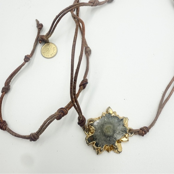 Nina Nguyen Bohemian Leather Necklace with Gold-Plated Brown Solar Quartz - Picture 4 of 8